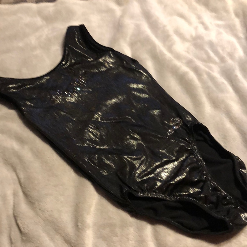 Gymnastic leotard